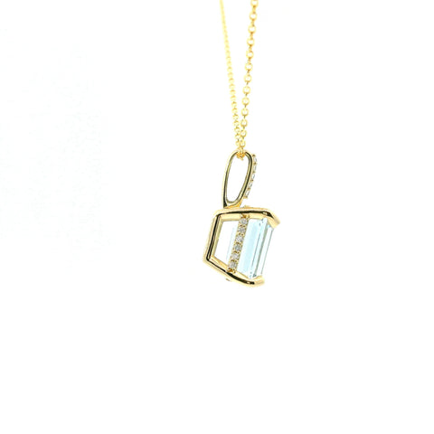14KT YELLOW GOLD AQUAMARINE PENDANT WITH DIAMOND ACCENTED BAIL AND GALLERY 230-02454
