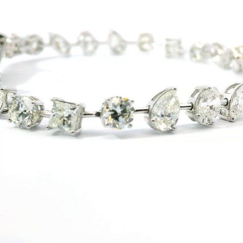 18KT WHITE GOLD 10.62CTW MULTI-SHAPE DIAMOND BRACELET BRL00372-10.5CT-VJ