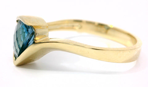 14KT YELLOW GOLD BLUE TOPAZ RING 200-04242