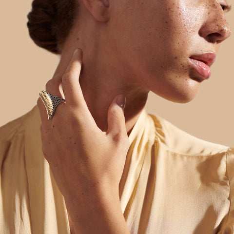 Classic Chain Hammered Saddle Ring - Chalmers Jewelers