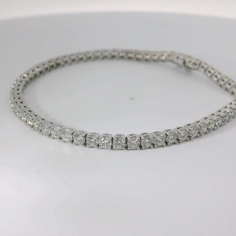 14K White Gold Diamond Line Bracelet