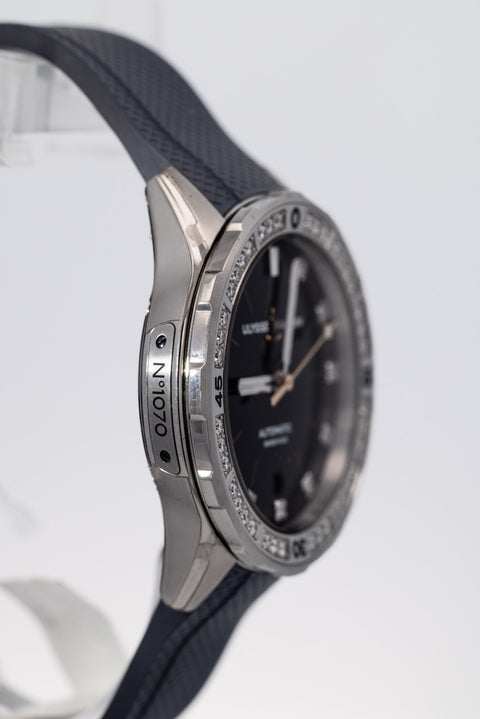 ULYSSE NARDIN 300M