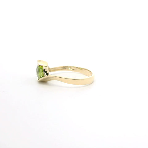 YELLOW GOLD PERIDOT SOLITAIRE RING 200-04183