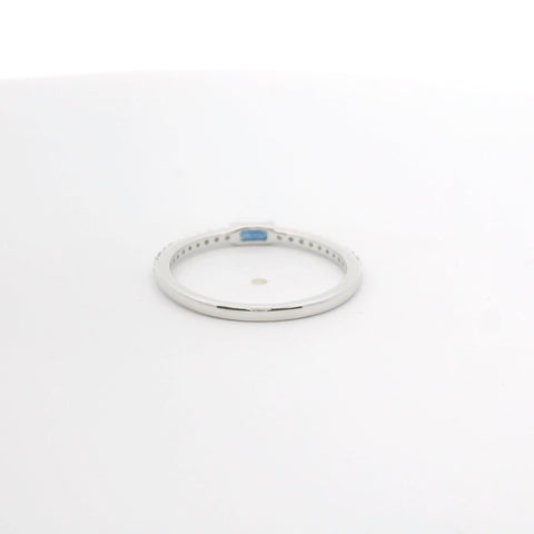 WHITE GOLD DIAMOND AND BLUE SAPPHIRE RING 201-00357