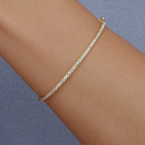 KWIAT 18KT Diamond Bangle Bracelet B-15542W-0-DIA-18KW