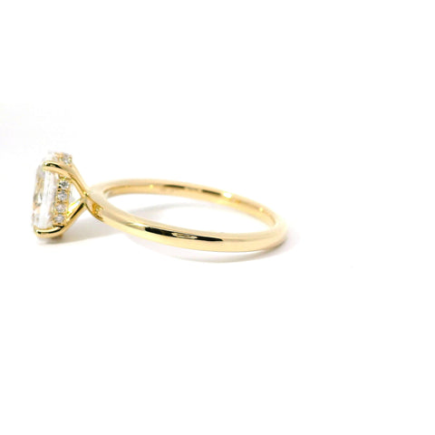 14KT YELLOW GOLD HIDDEN HALO SOLITAIRE RING FOR A 1.5CT OVAL CENTER STONE 140-08439