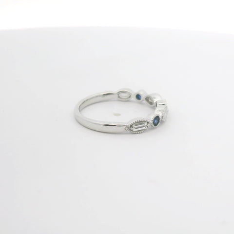 WHITE GOLD BLUE SAPPHIRE SCALLOPED RING 201-00356