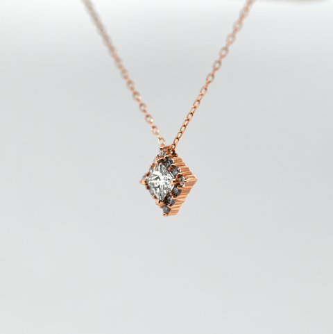 .76CT PRINCESS CUT NATURAL DIAMOND PENDANT